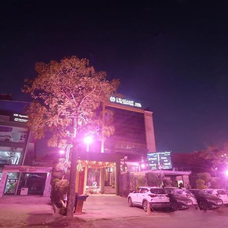 Oyo Townhouse 934 L'Elegant Hotel & Banquetby Ace Manor Ghaziabad Esterno foto