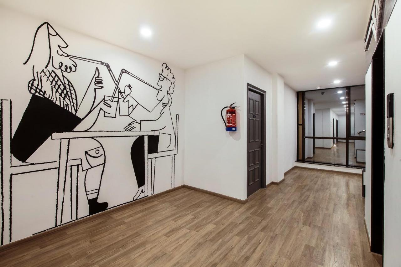 Oyo Townhouse 934 L'Elegant Hotel & Banquetby Ace Manor Ghaziabad Esterno foto