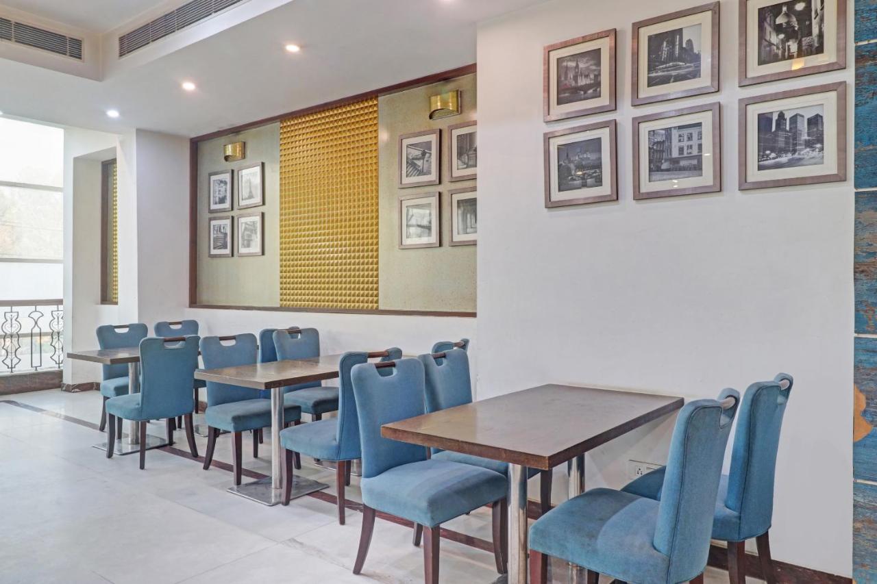 Oyo Townhouse 934 L'Elegant Hotel & Banquetby Ace Manor Ghaziabad Esterno foto